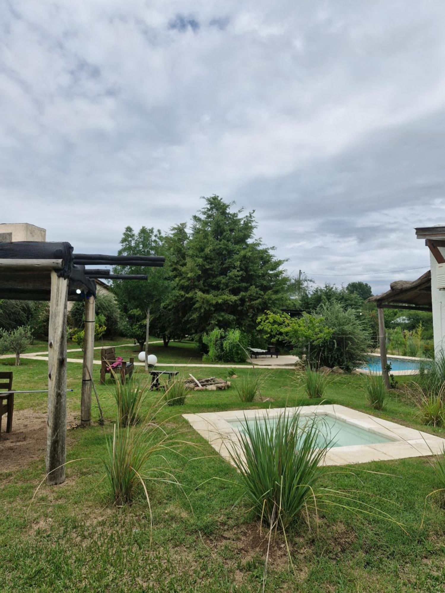El Rincon De Jose Luis - Cabanas Y Restaurante Tanti Ngoại thất bức ảnh